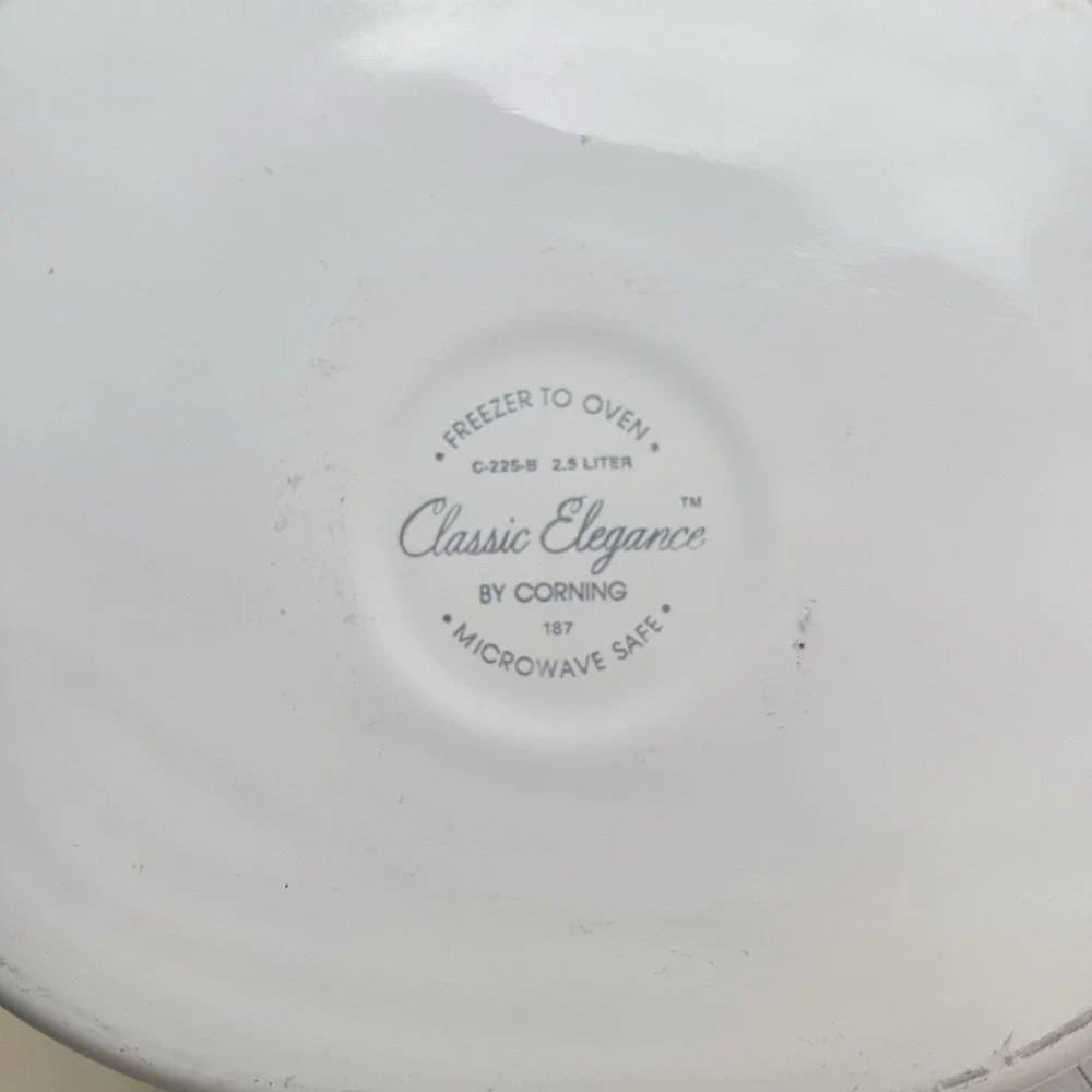 Corning Ware Classic Elegance Jardin 2.5 Liter Casserole C-225-B